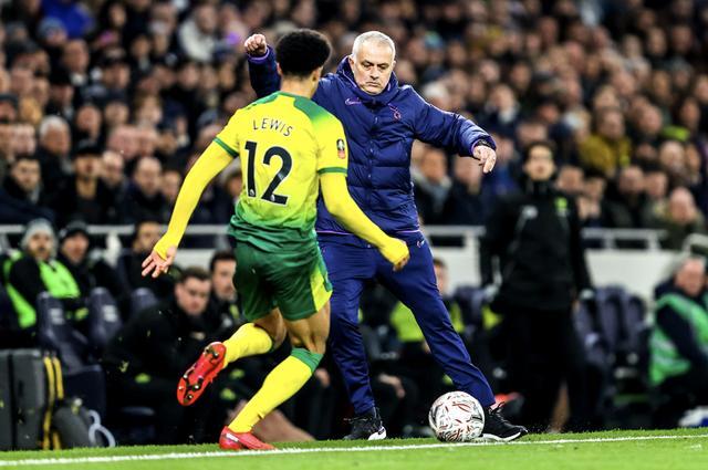 Ming爆冷击败阿森纳,赛况扑朔迷离引爆全场!的简单介绍 Ming爆冷击败阿森纳,赛况扑朔迷离引爆全场!的简单介绍