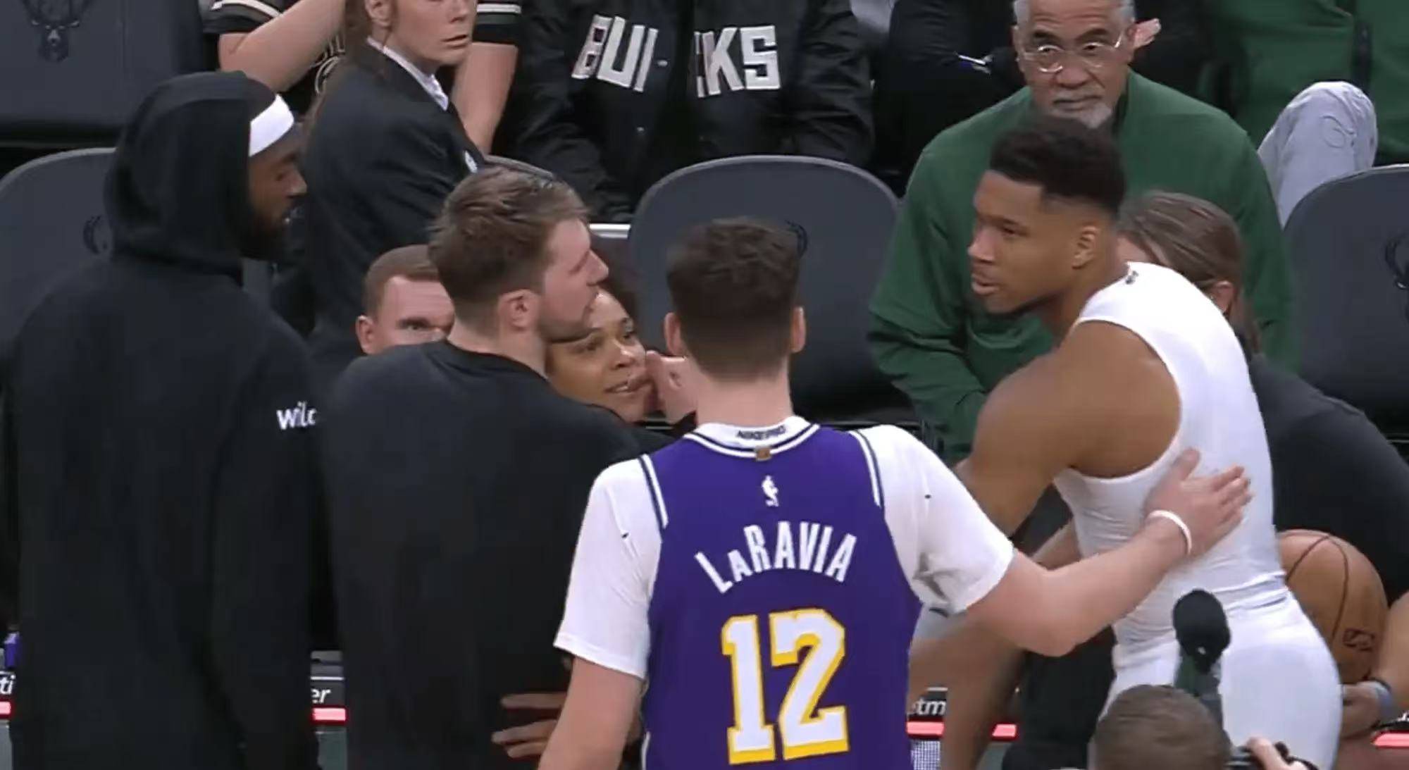 字母哥连续五场比赛得分超过战术调整,湖人挑战极限!(字母哥去湖人能运作么) 字母哥连续五场比赛得分超过战术调整,湖人挑战极限!(字母哥去湖人能运作么)